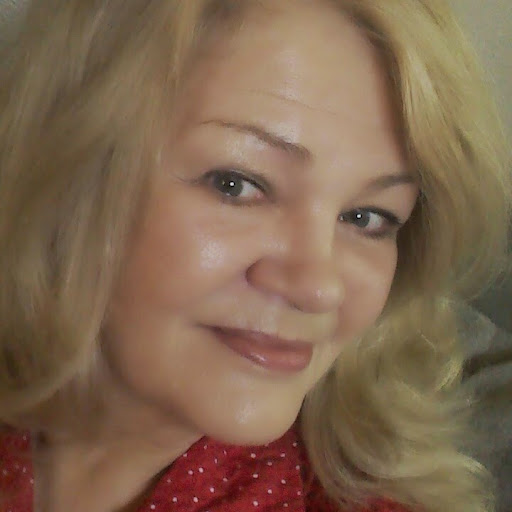 Suzanne Poole Photo 16