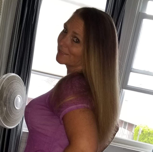 Angela Zimmerman Photo 32