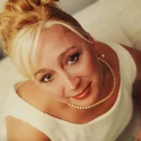 Lisa Speer Photo 11