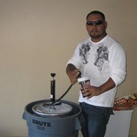 Roland Flores Photo 42