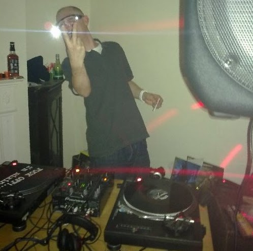 Daniel Waite Photo 4
