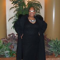Cynthia Hamilton Photo 20