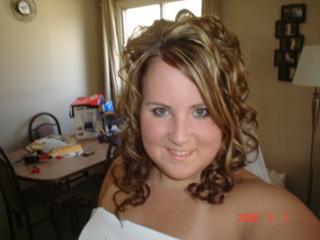 Stephanie Demers Photo 3
