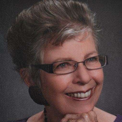 Carolyn Vinson Photo 24
