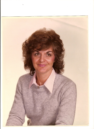 Betty Slade Photo 1