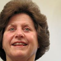 Kay Bennett Photo 25