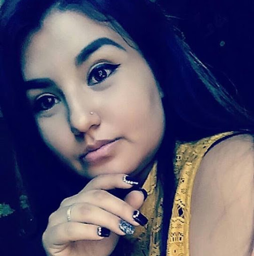 Alejandra Lopez Photo 29