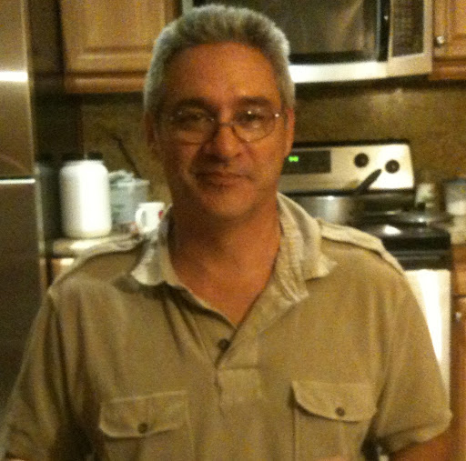Nelson Sanchez Photo 30