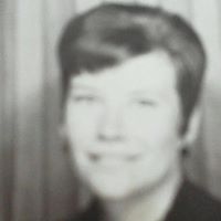 Janet Dobbs Photo 28