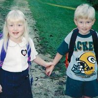 Joni Larson Photo 13