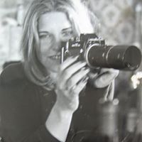 Louise Whittaker Photo 17