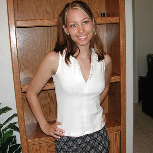 Brandy Young Photo 15