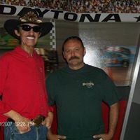 Eric Espana Photo 9