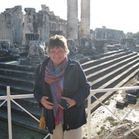 Sheila Thacker Photo 12