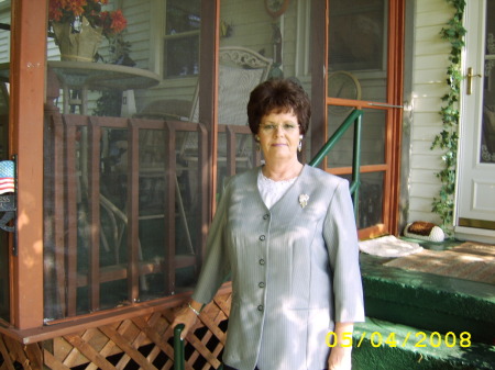 Barbara Elliott Photo 18