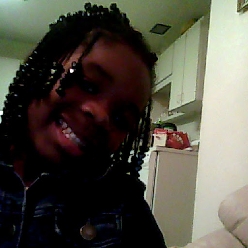 Erica Middleton Photo 9