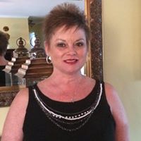 Helen Yates Photo 28