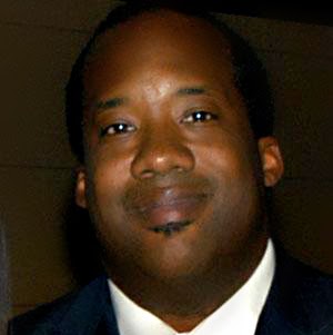 Tony Gaines Photo 16