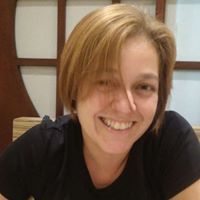 Deborah Carvalho Photo 7