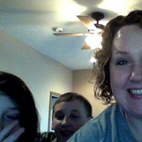 Emily Kennedy Photo 12