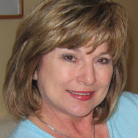 Renee Fraser Photo 8