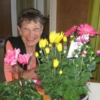 Lorraine Bryan Photo 9