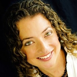 Liz Guevara Photo 14