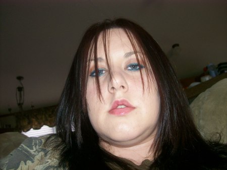 Renee Wood Photo 17