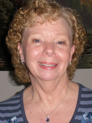 Fran Ellis Photo 7