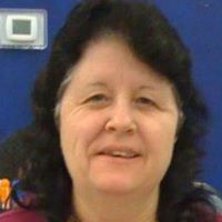 Linda Simmons Photo 36
