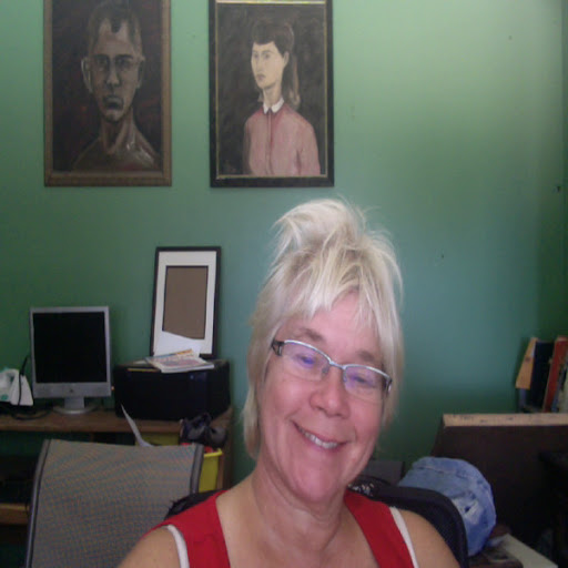 Suzanne Moore Photo 1