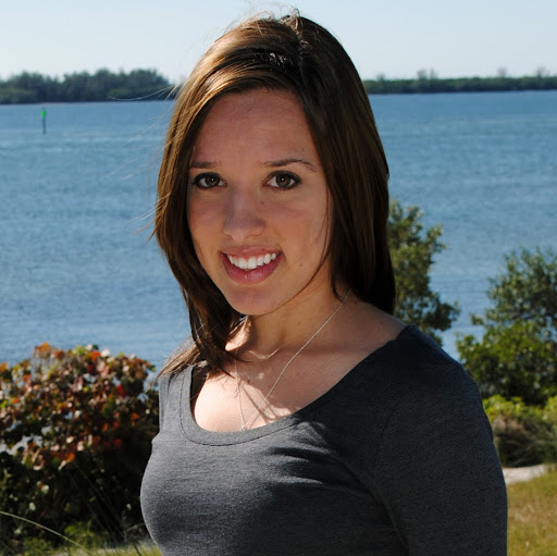 Emily Gregory Photo 47