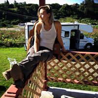 Camille Rowe Photo 22