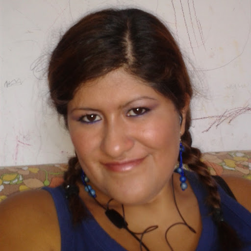 Helen Castillo Photo 6