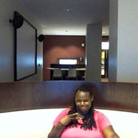 Christine Calvert Photo 6
