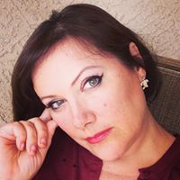 Leigh Allred Photo 8