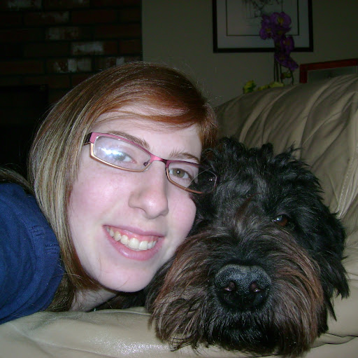 Emily Grossman Photo 11