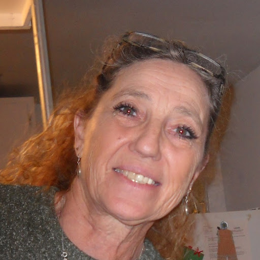 Cathy Walker Photo 32