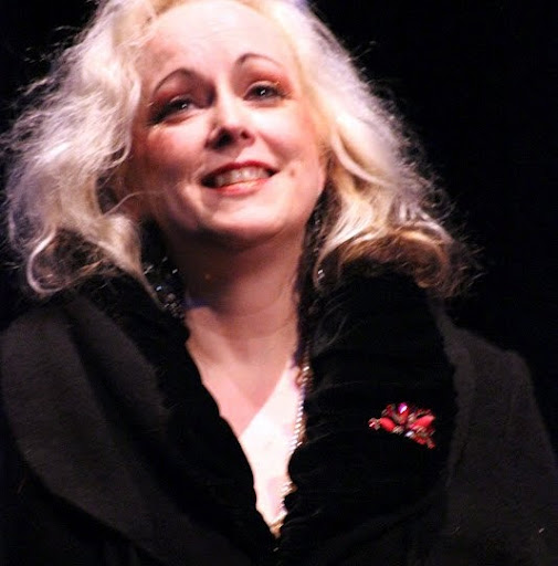 Elizabeth Ripley Photo 5
