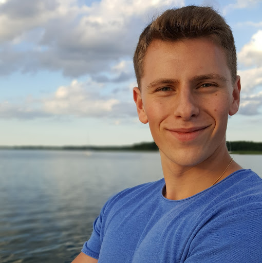 Bartosz Piotrowski Photo 12