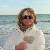 Annie Macdonald Photo 7