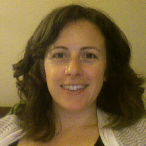 Claire Richards Photo 11