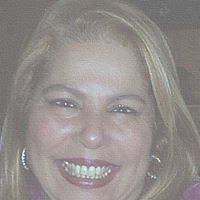 Beth Almeida Photo 32