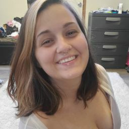 Andrea Clements Photo 19