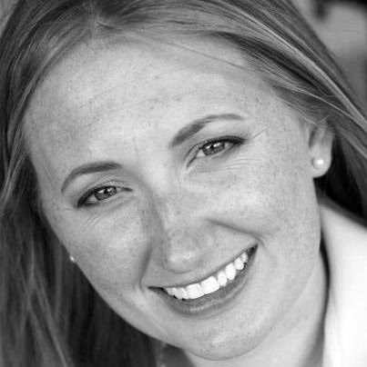 Jennifer Case Photo 32