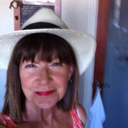 Pamela King Photo 27
