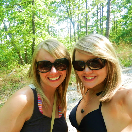 Rebecca Tucker Photo 41