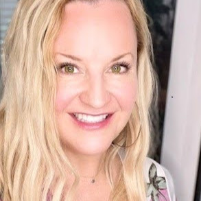 Kathryn Courtney Photo 25