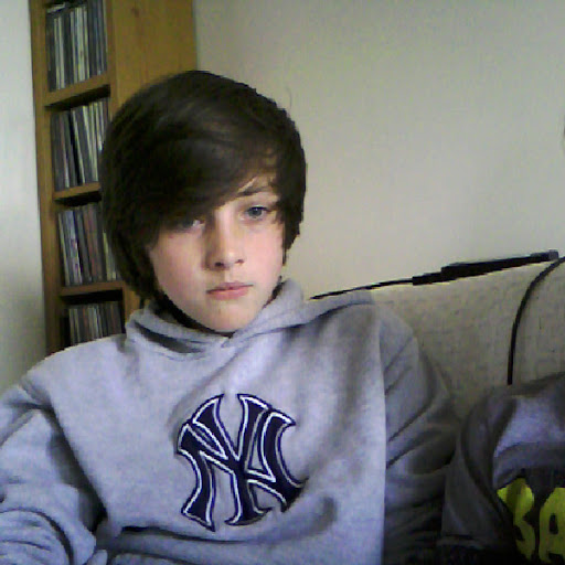 Charlie O'Connor Photo 12