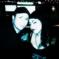 Karen Robles Photo 10